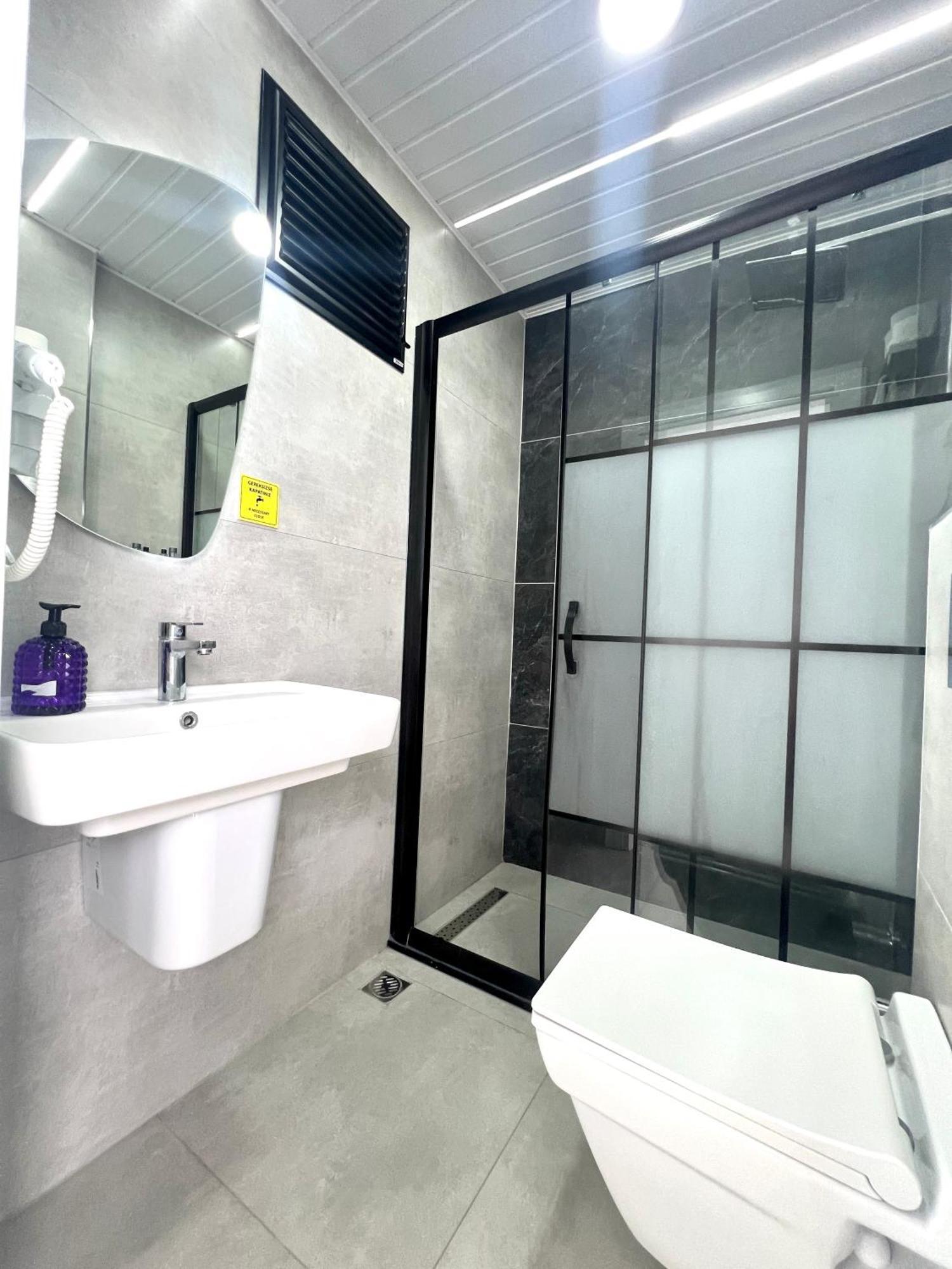 Erdemli Hotel Angel Beach - Kizkalesi Mersin מראה חיצוני תמונה