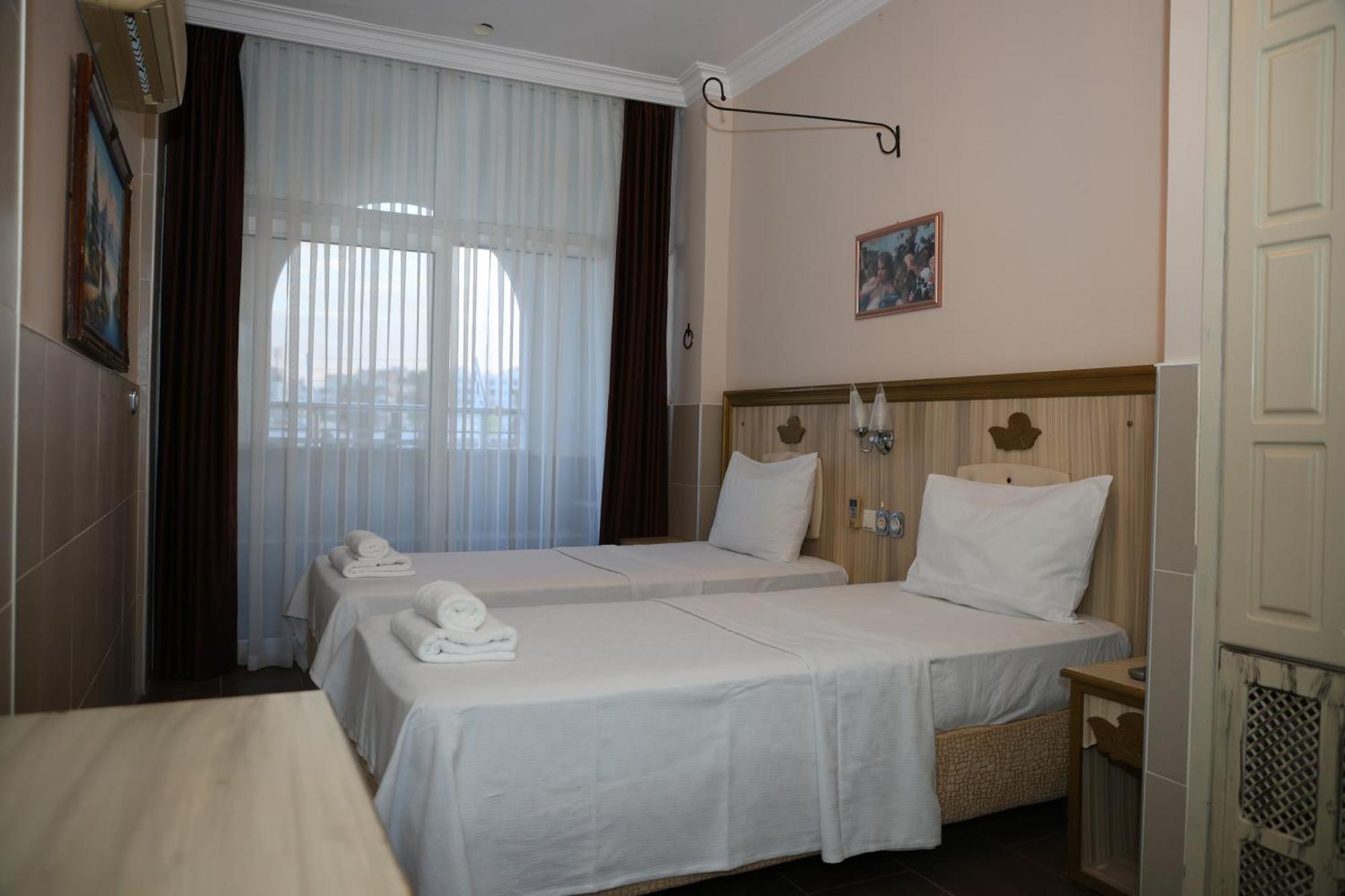 Erdemli Hotel Angel Beach - Kizkalesi Mersin מראה חיצוני תמונה