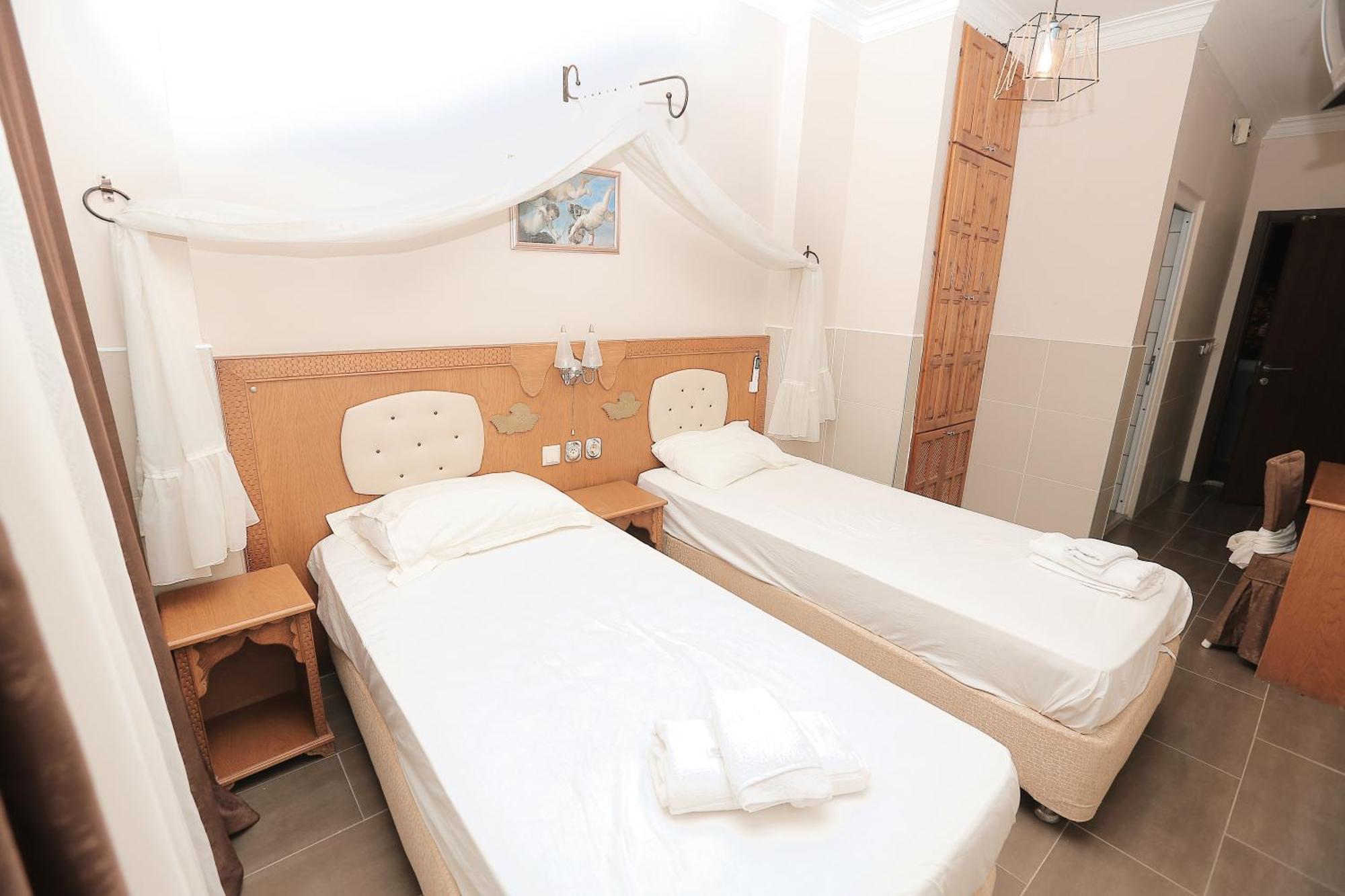Erdemli Hotel Angel Beach - Kizkalesi Mersin מראה חיצוני תמונה