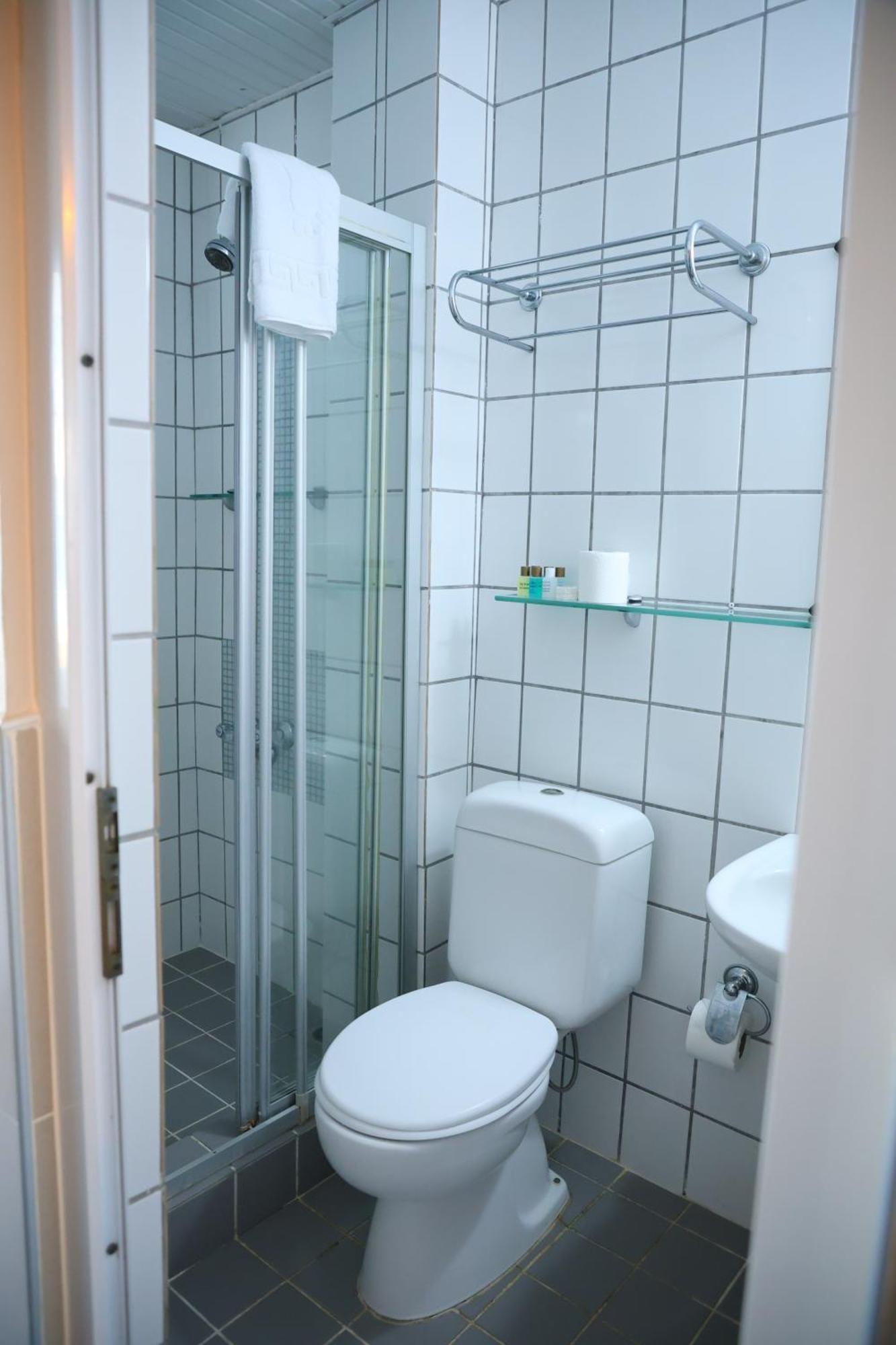 Erdemli Hotel Angel Beach - Kizkalesi Mersin מראה חיצוני תמונה