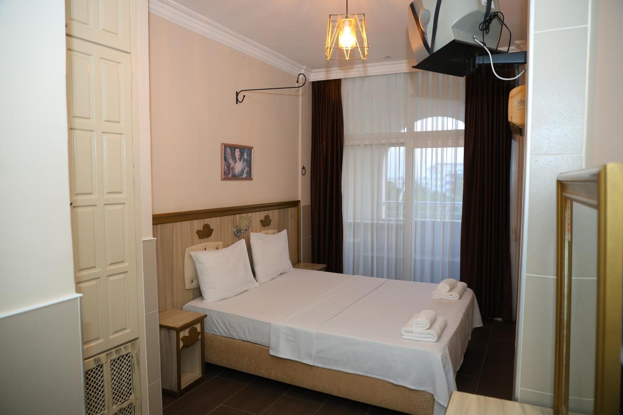 Erdemli Hotel Angel Beach - Kizkalesi Mersin מראה חיצוני תמונה